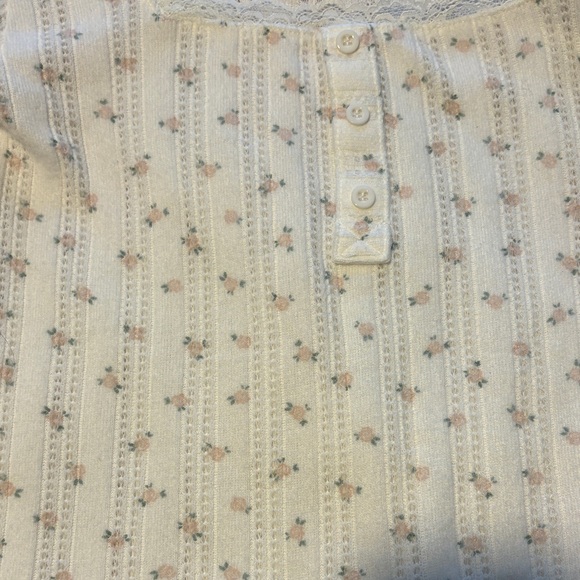 Pink Rose Cream Long Sleeve Top - Picture 2 of 2